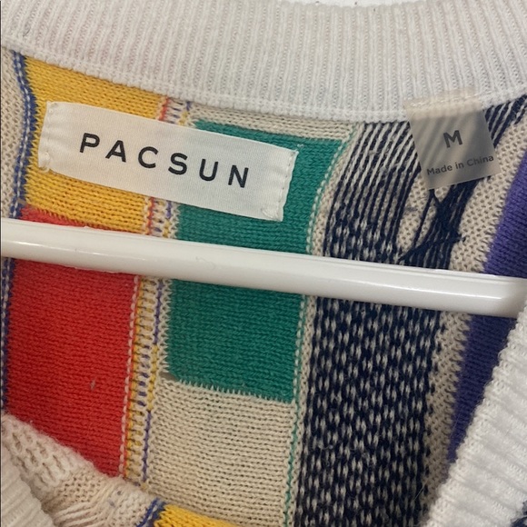 Vintage Pacsun sweater - Picture 3 of 4